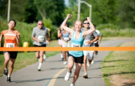 Top 10 Best Running Shoes Reviews for Long Distance 2019
